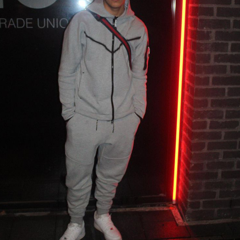 春秋季男士休闲运动套装跨境电商外贸新款男士拼色连帽卫衣套装男(图1)